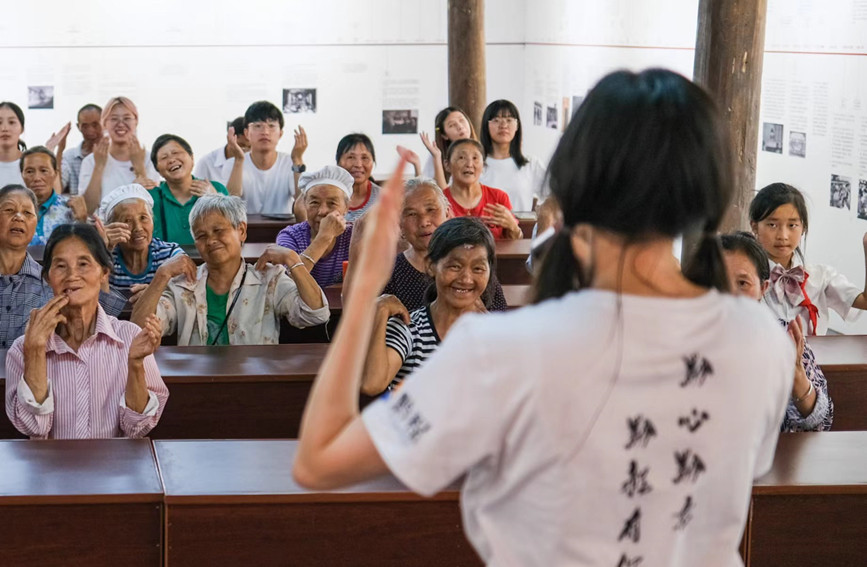 天津大學(xué)實(shí)踐隊(duì)開展暑期社會實(shí)踐。天津大學(xué)供圖