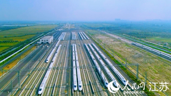 南京動(dòng)車段南通動(dòng)車所。人民網(wǎng)記者 王繼亮攝