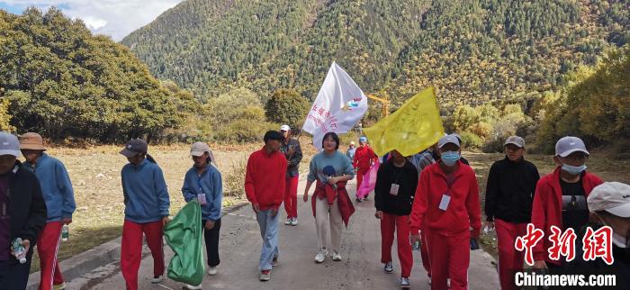 西藏2021年“情暖童心快樂研學(xué)”實(shí)踐營(yíng)活動(dòng)圓滿結(jié)束