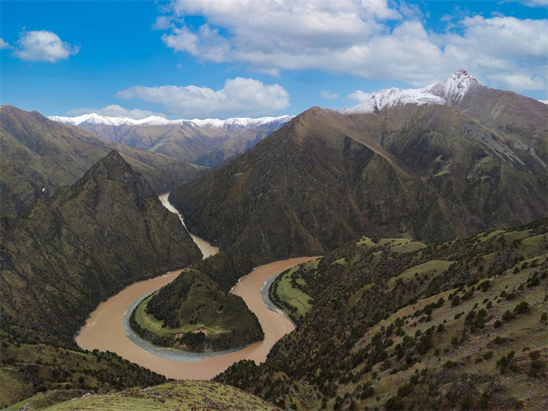 三江源美景。圖片來源：農(nóng)牧民大自然攝影隊(duì)