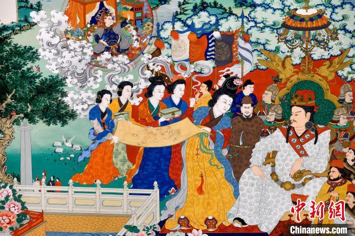 圖為5月16日，展覽中的新創(chuàng)唐卡作品(局部)?！±盍?攝